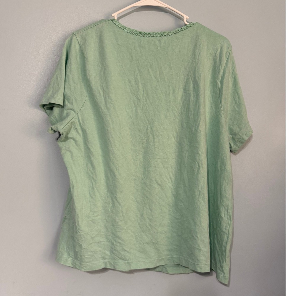 Croft & Barrow Mint Green Size 2XL Lace Trim V-Neck Short Sleeve Top 100% Cotton - Picture 2 of 4